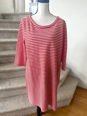 Striped Red & White Women’s Shift Dress